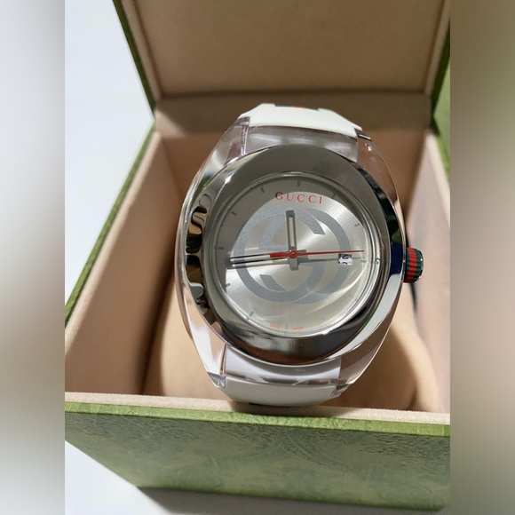 ***GUCCI***Gucci Sync YA137102 Men’s Watch
Case Material:  Stainless Steel - Picture 5 of 16